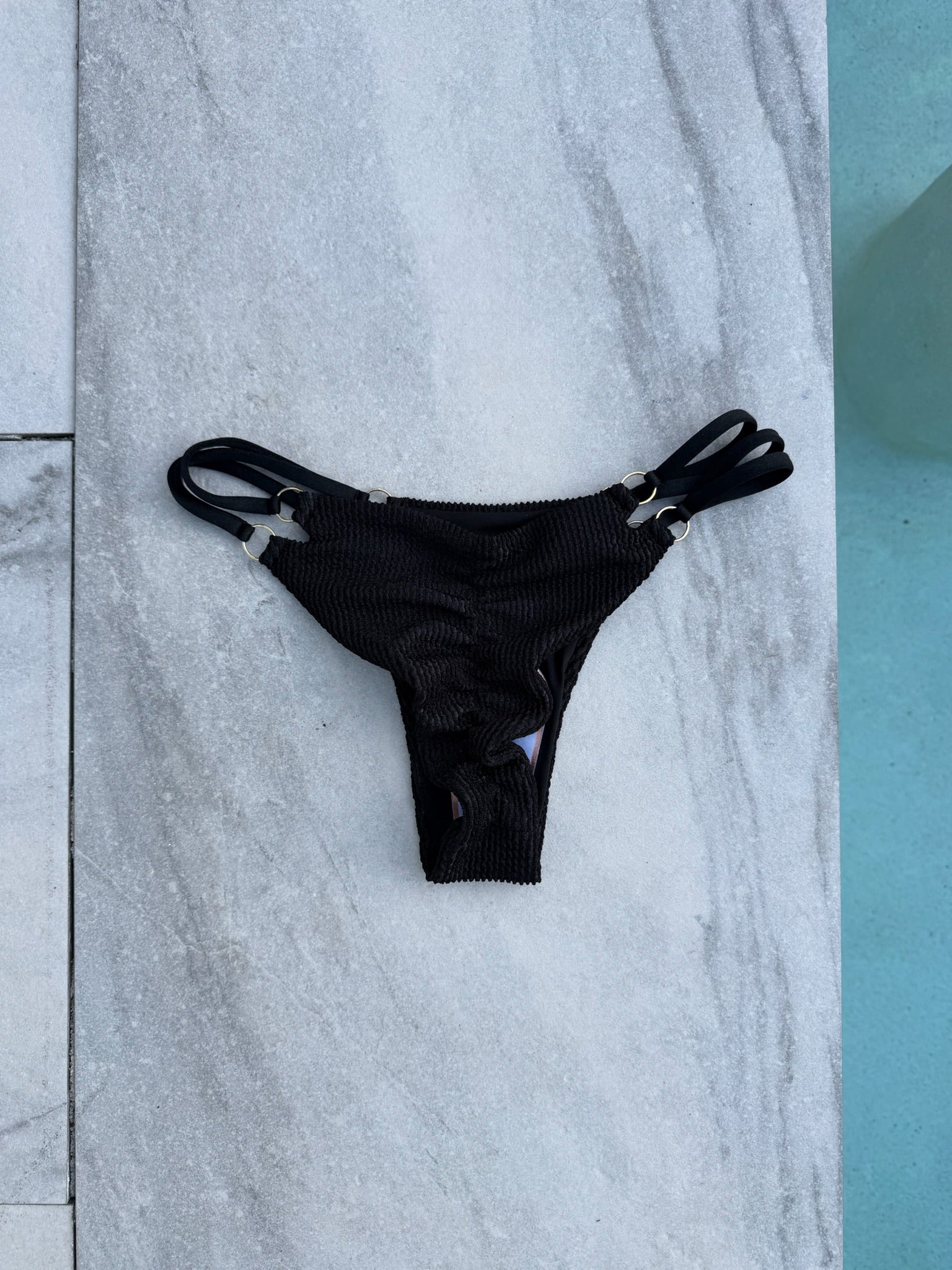 Sample Sale 045