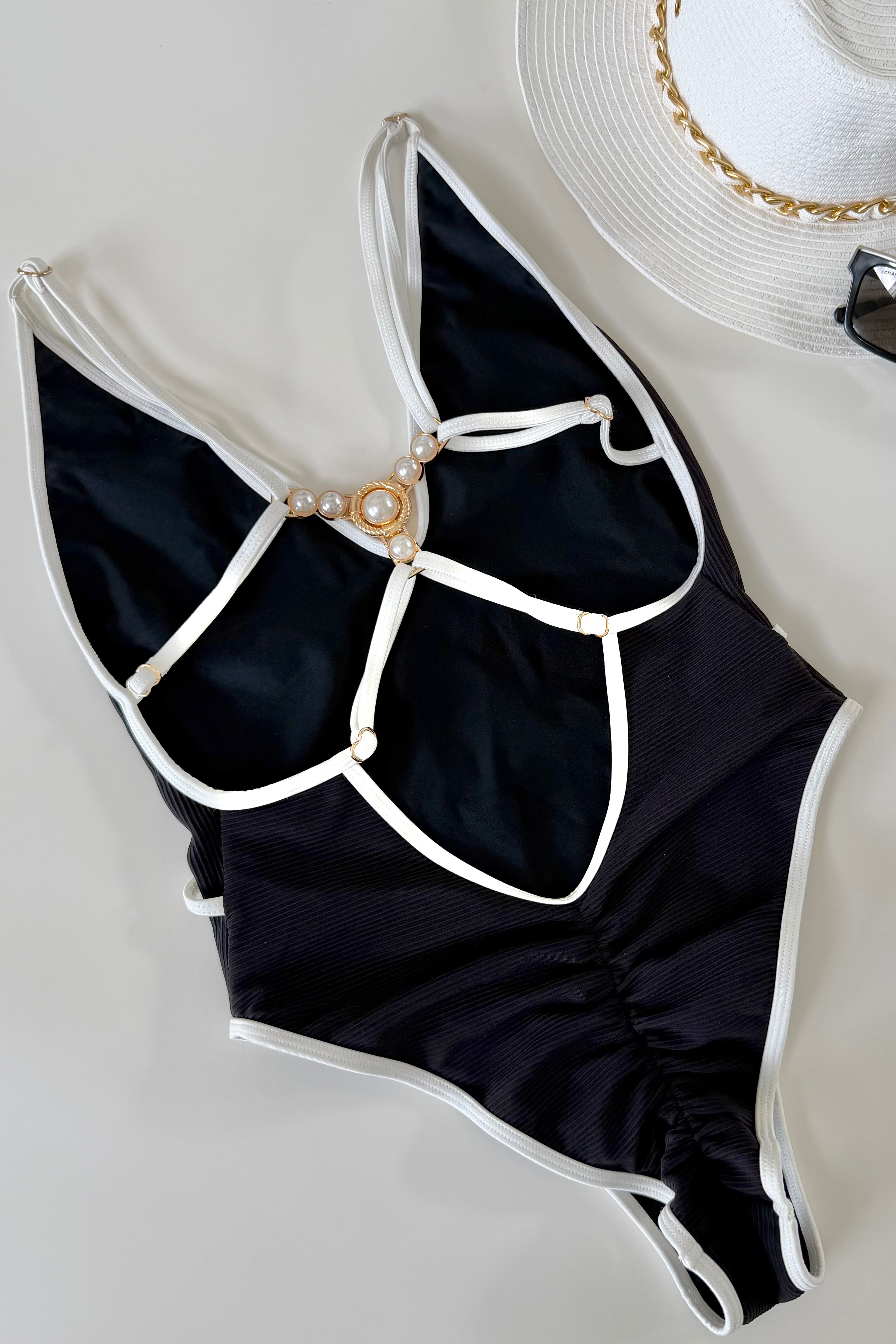 Marilyn One Piece Black & Off White Ribbed