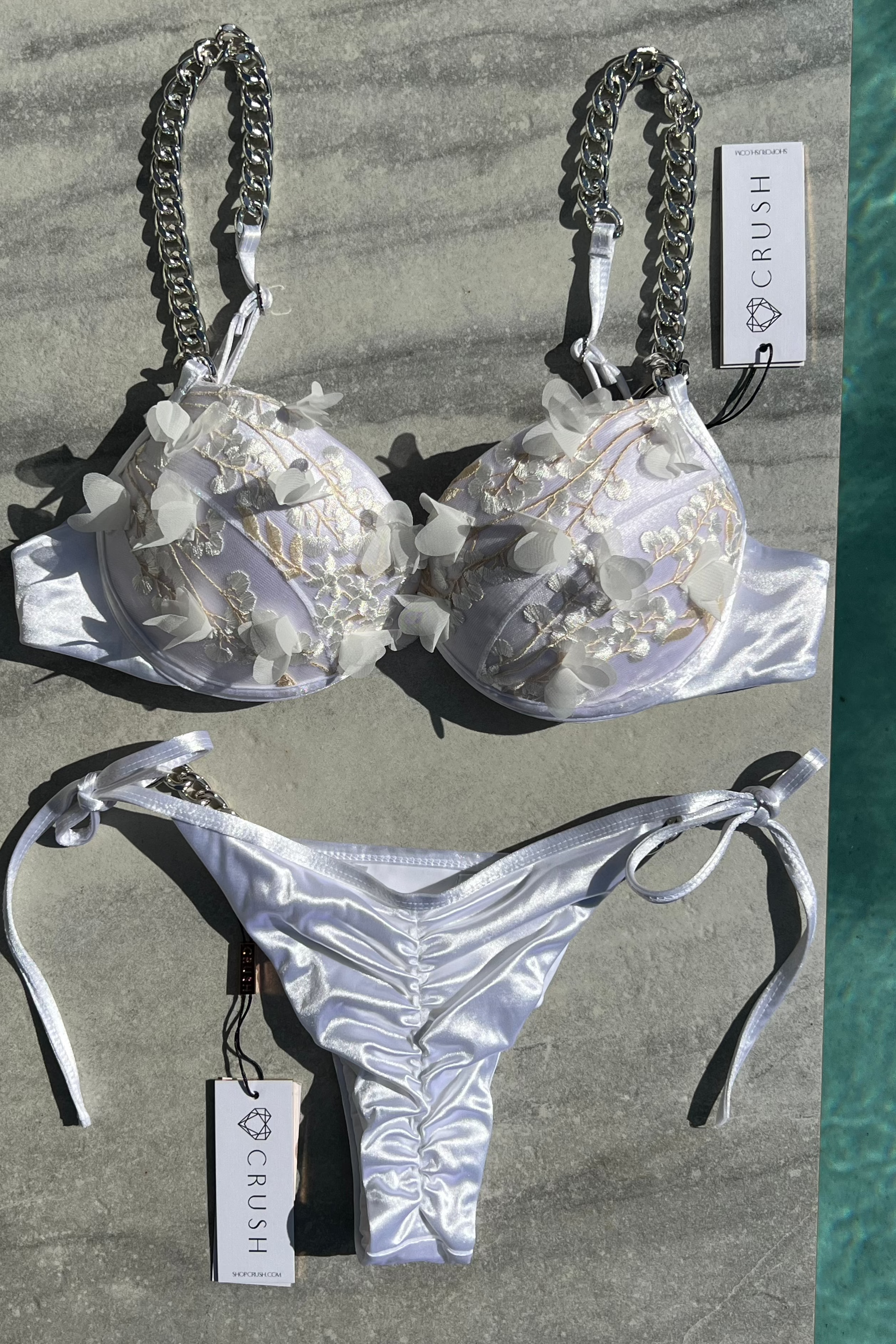SAMPLE SALE 142 (IMPERFECT) - Bikini Crush Swimwear