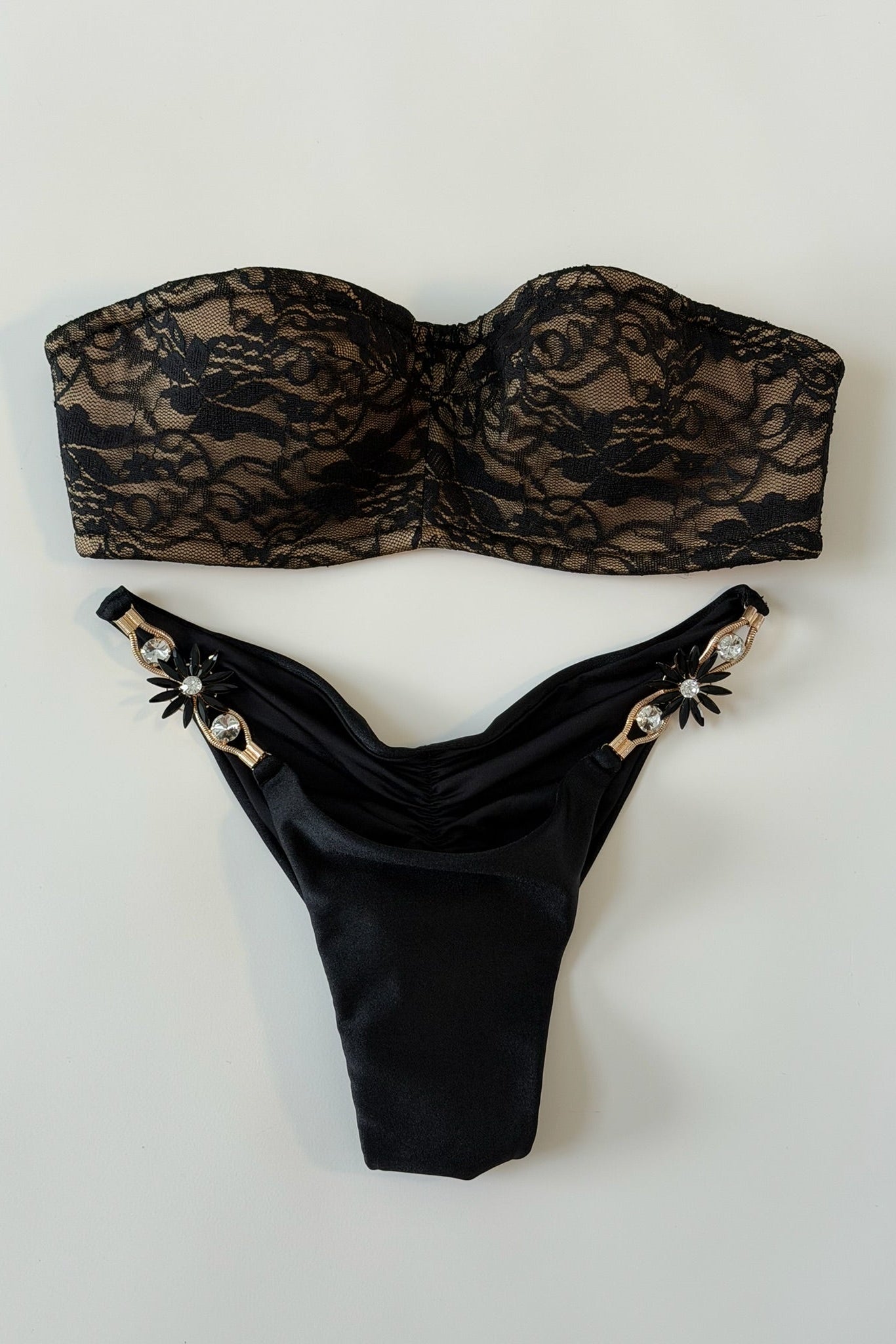 Sample Sale 063