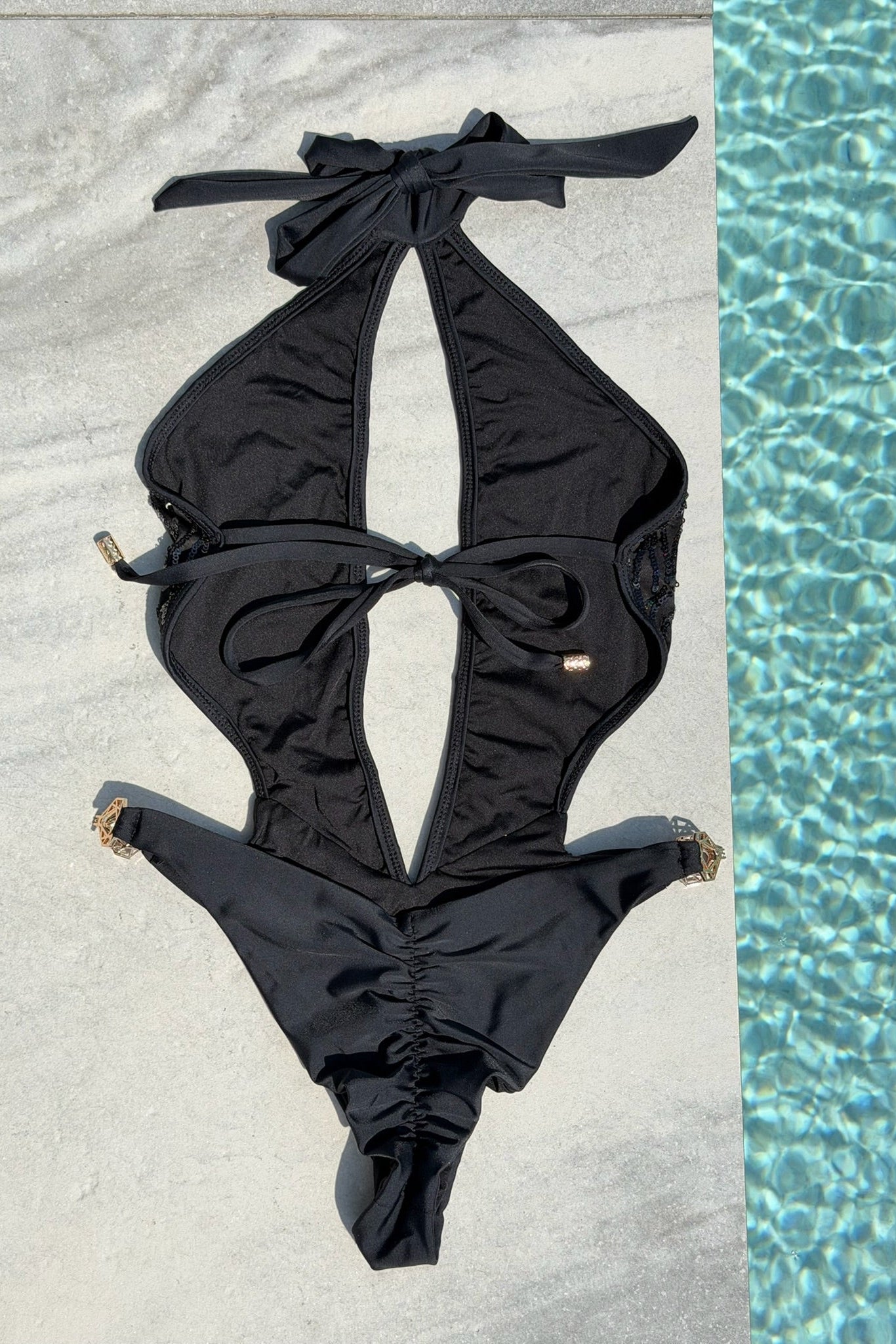 Sample Sale 032 - Bikini Crush Swimwear