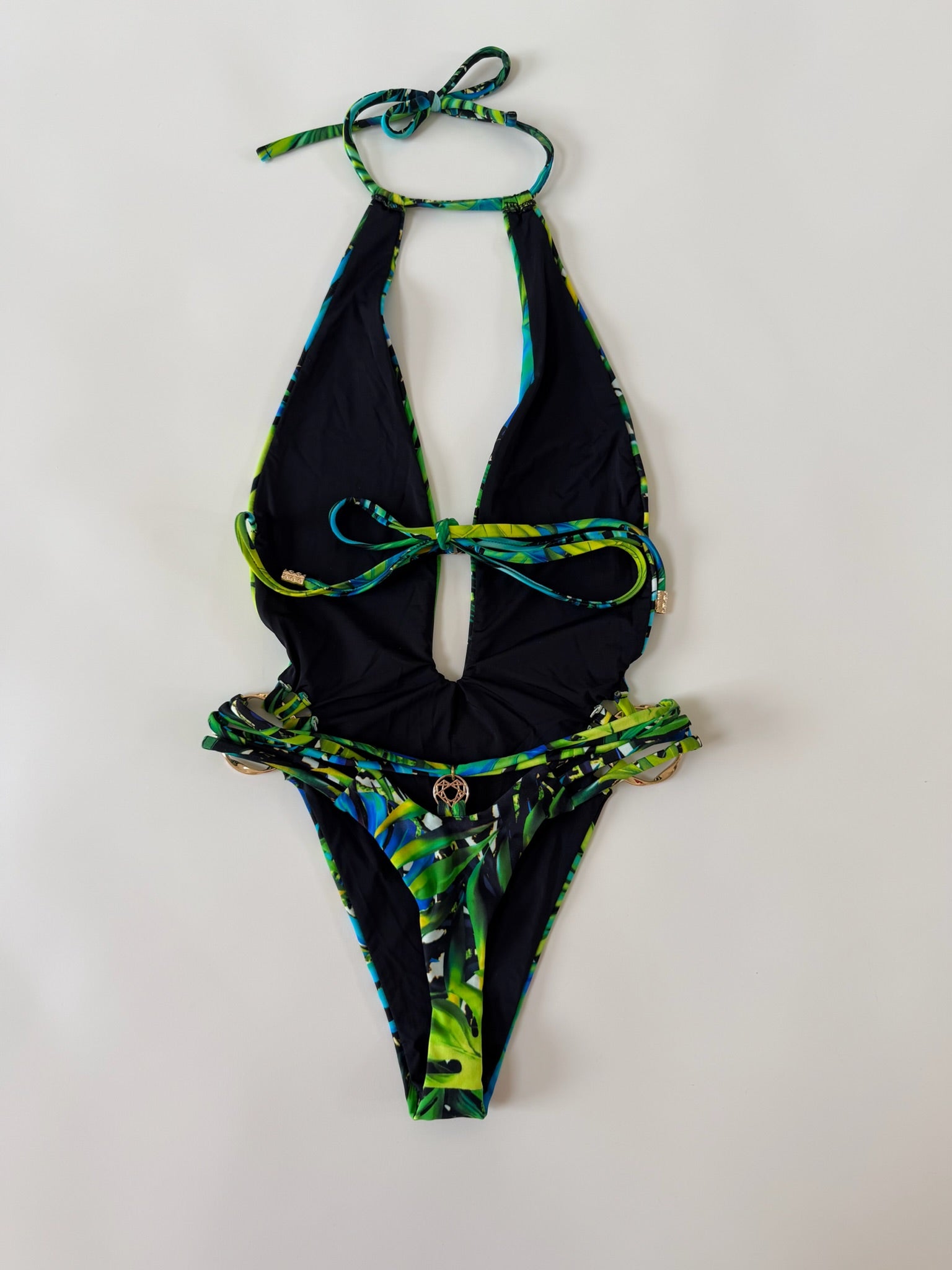 Sample Sale 137