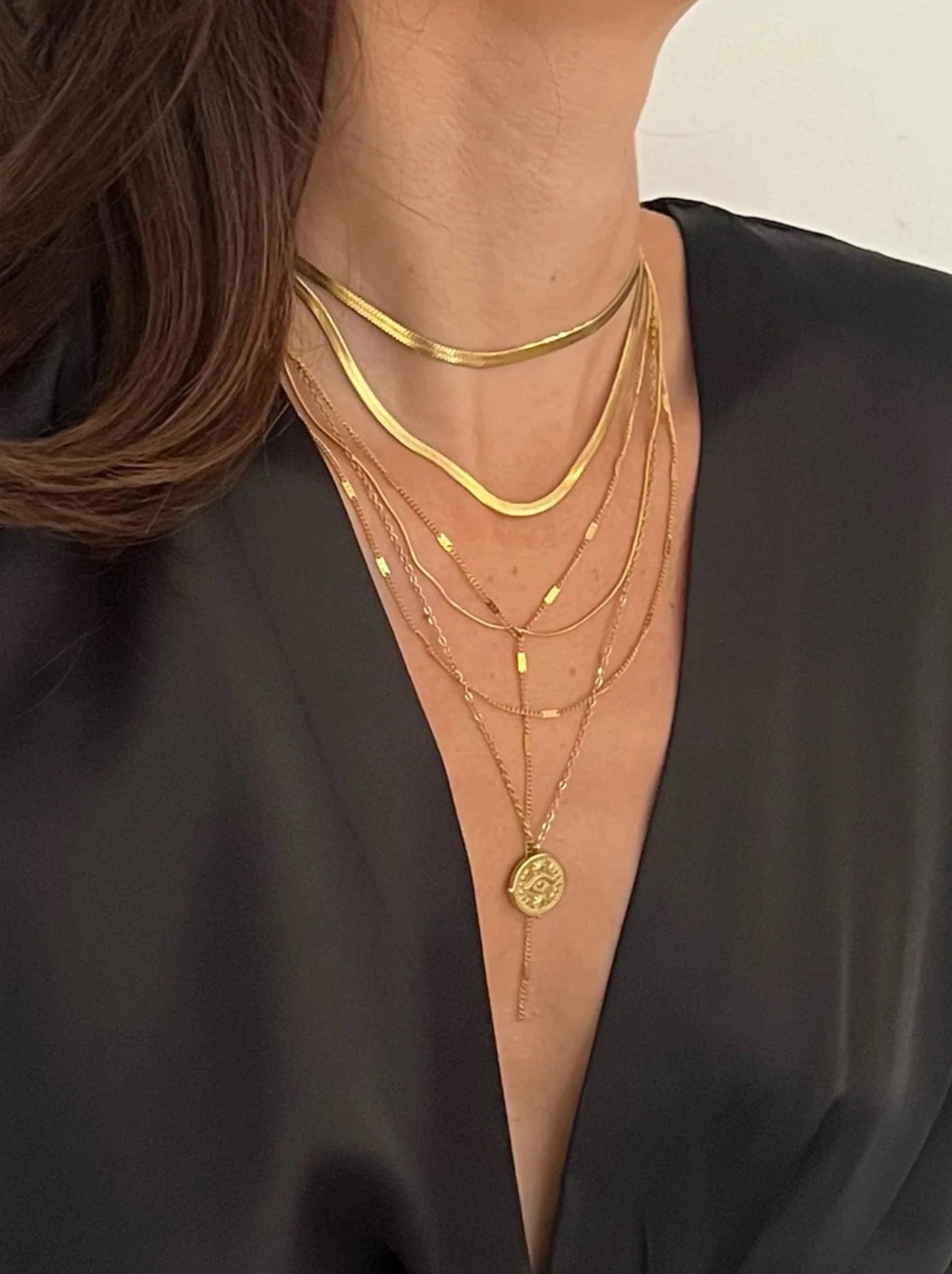 Ellie Vail earrings Nic Herringbone Choker // NECKLACE