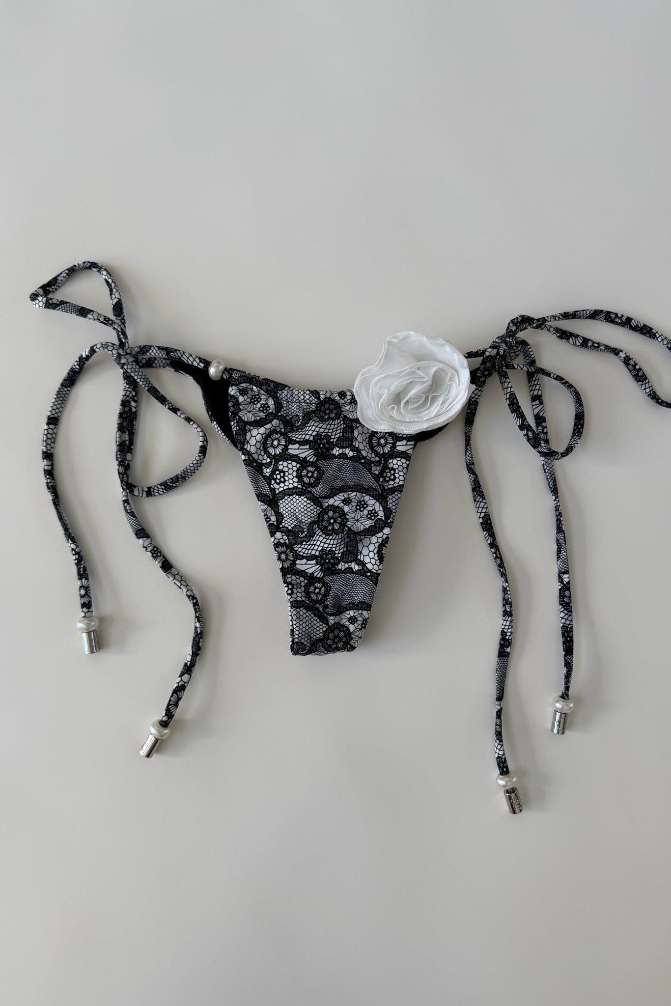 Sample Sale 107 Bottom