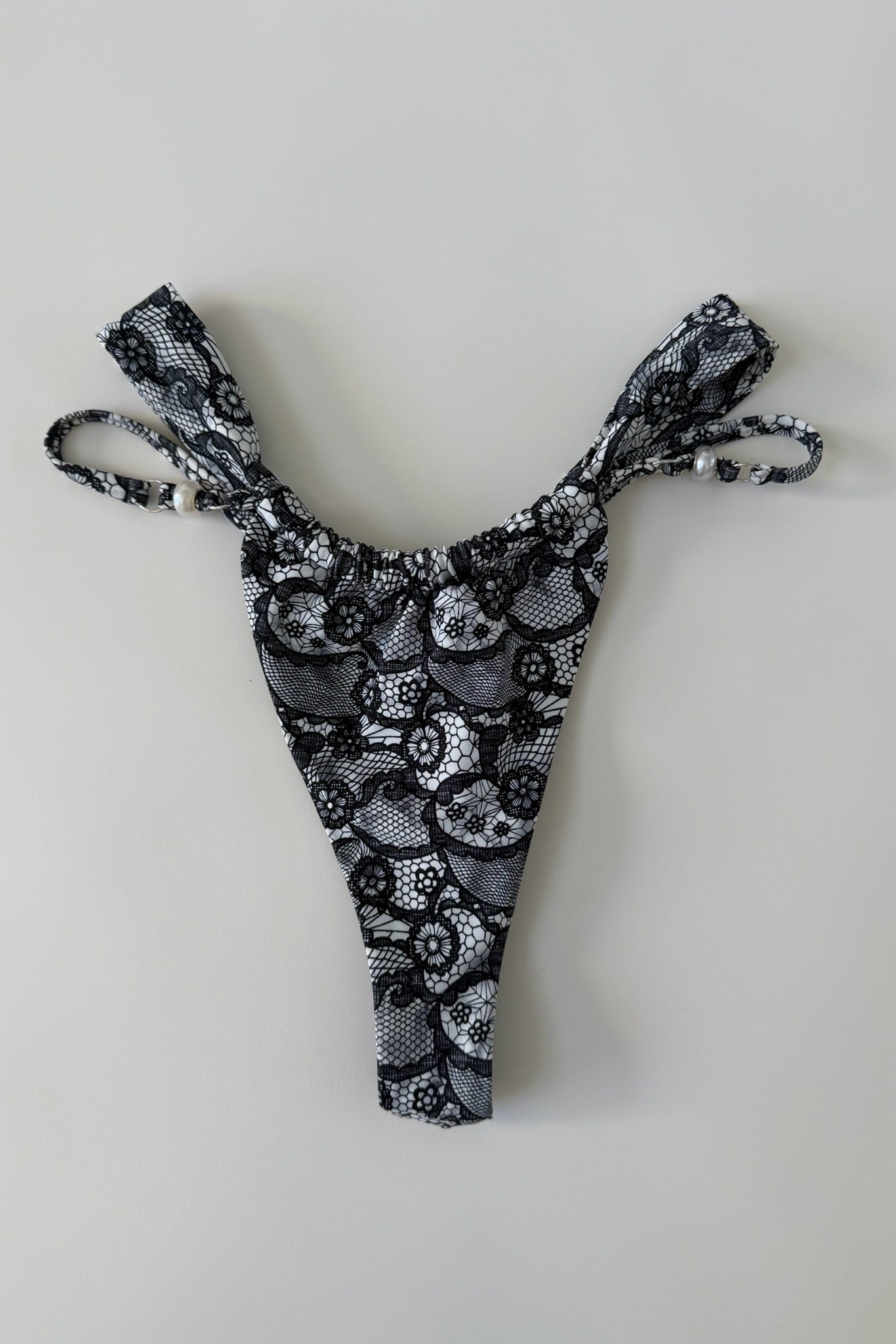 Sample Sale 108 Bottom