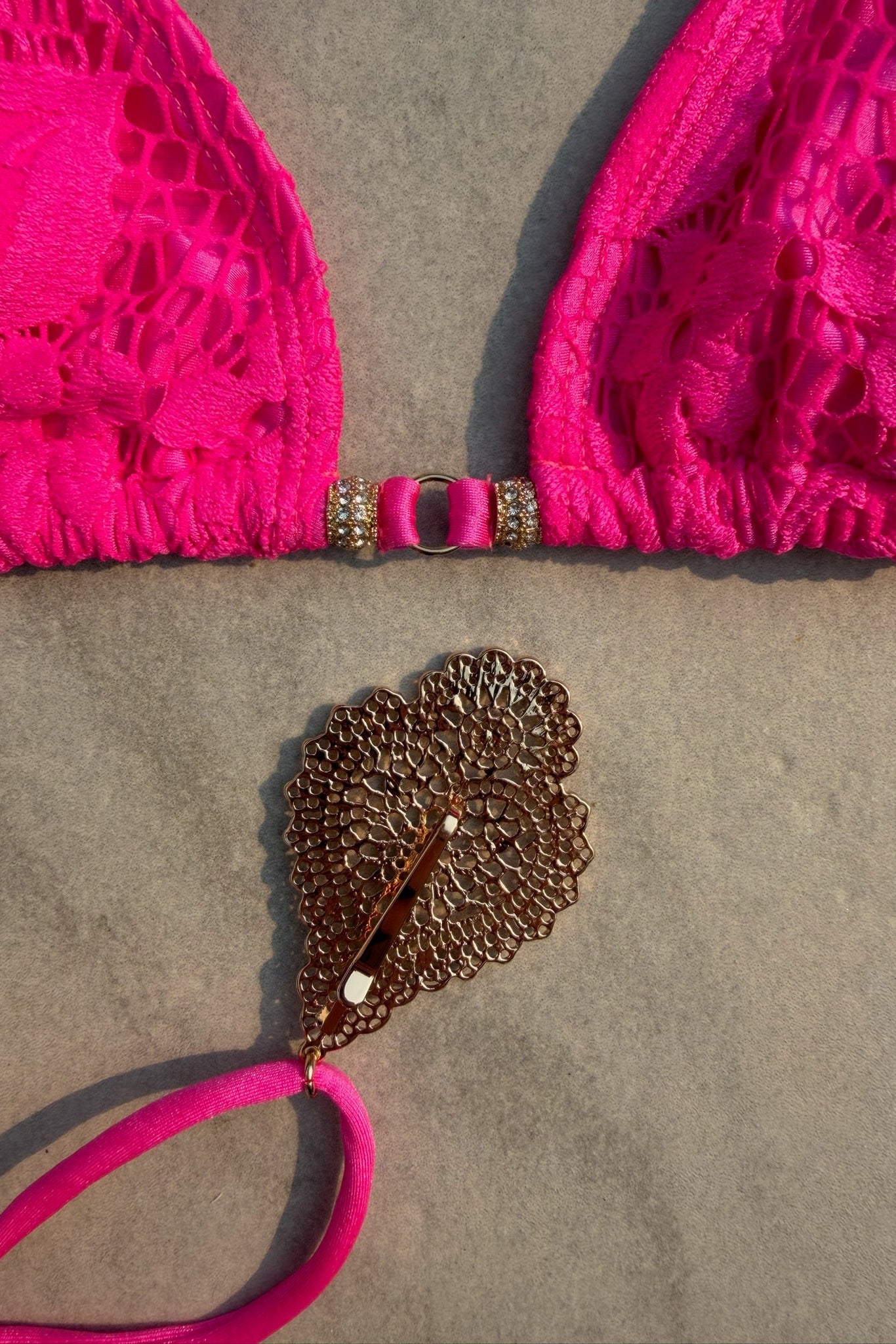 Sample Sale 044 (3 Piece Set- 1 Top & 2 Bottoms)