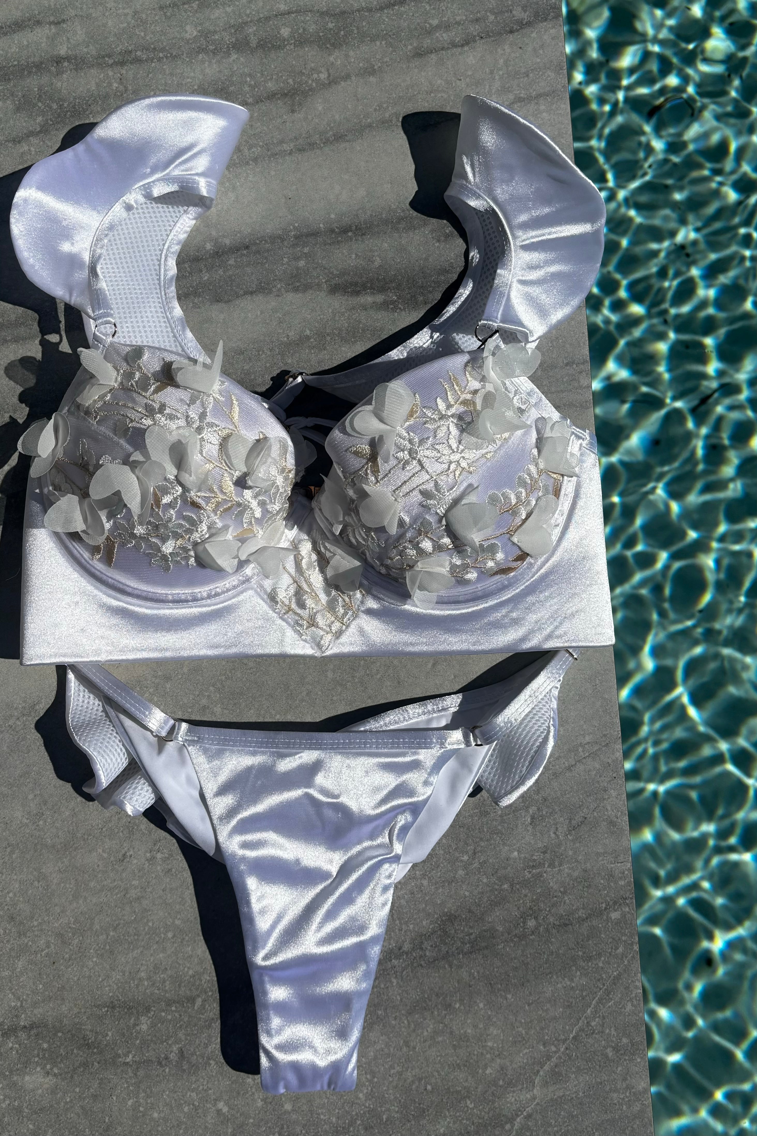 Sample Sale 025 (imperfect) - Bikini Crush Swimwear