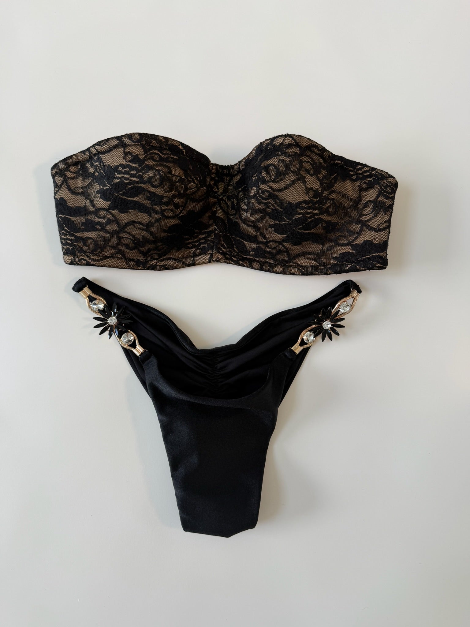 Sample Sale 063