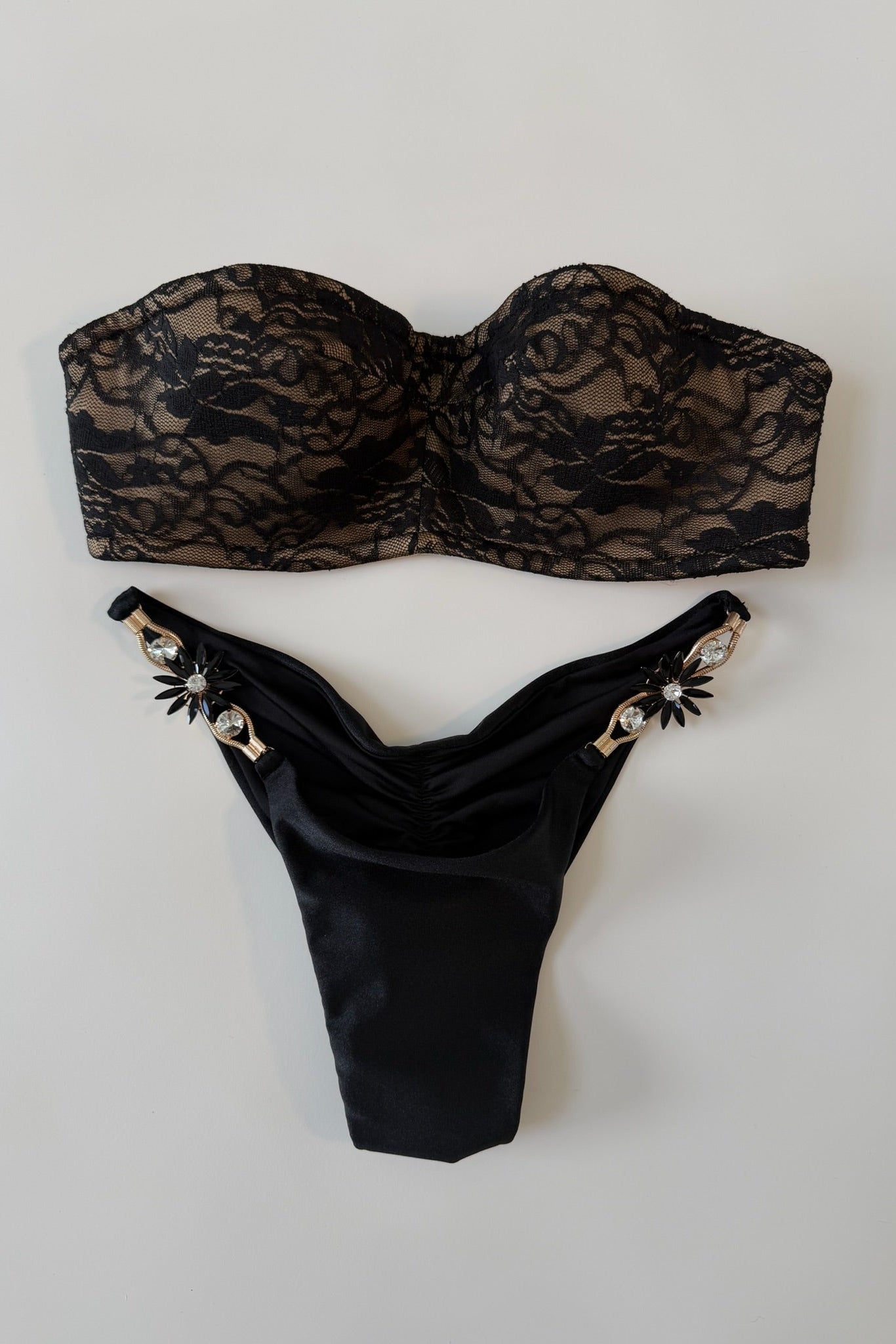 Sample Sale 063
