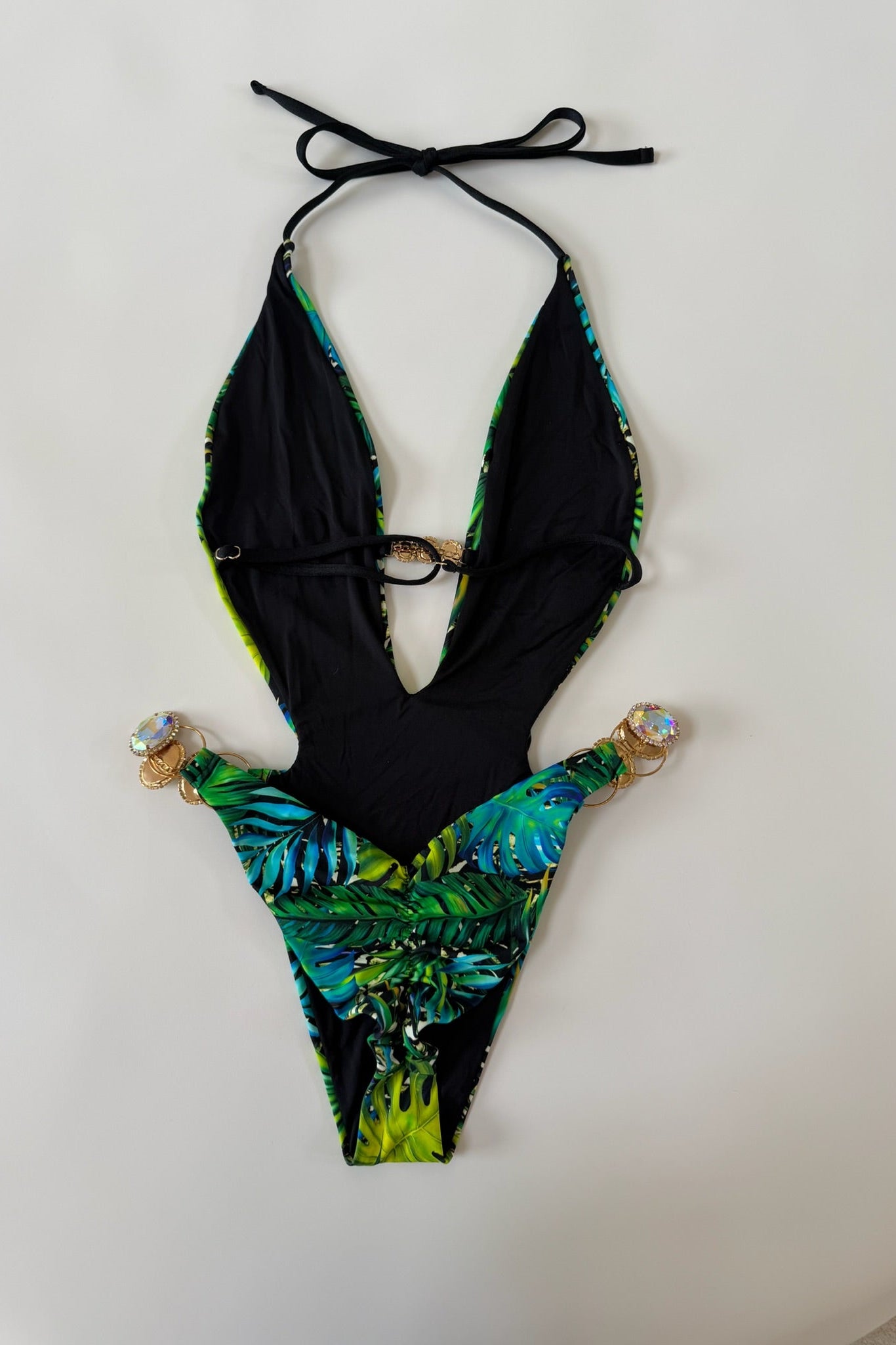 Sample Sale 136