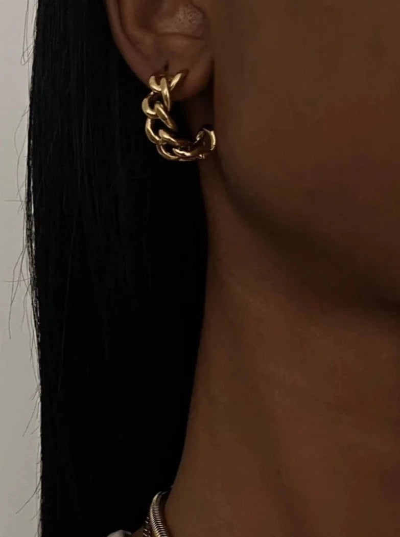 Ellie Vail earrings Braxton Chain Hoop // EARRING